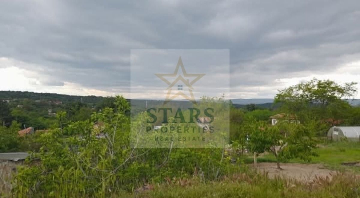 Парцел в Варна, м-т Боровец - север - 940 кв.м за 27 €/кв.м - Снимка #1