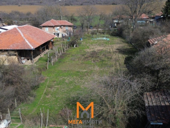 Къща в с. Сенник, Област Габрово - 80 кв.м за 259 €/кв.м - Снимка #1