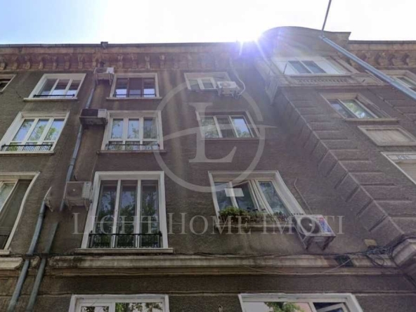 Тристаен апартамент в Пловдив, Център - 81 кв.м за 3149 €/кв.м - Снимка #1