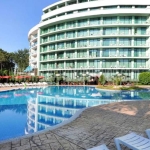 Тристаен апартамент в к.к. Слънчев бряг - 63 кв.м за 913 €/кв.м - Снимка #1