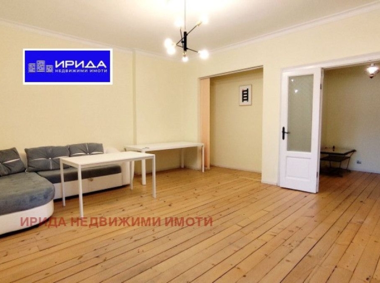 Тристаен апартамент в София, Център - 103 кв.м за 3777 €/кв.м - Снимка #1