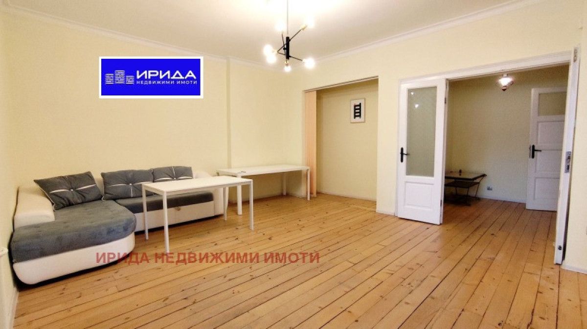 Тристаен апартамент в София, Център - 103 кв.м за 3777 €/кв.м - Снимка #1
