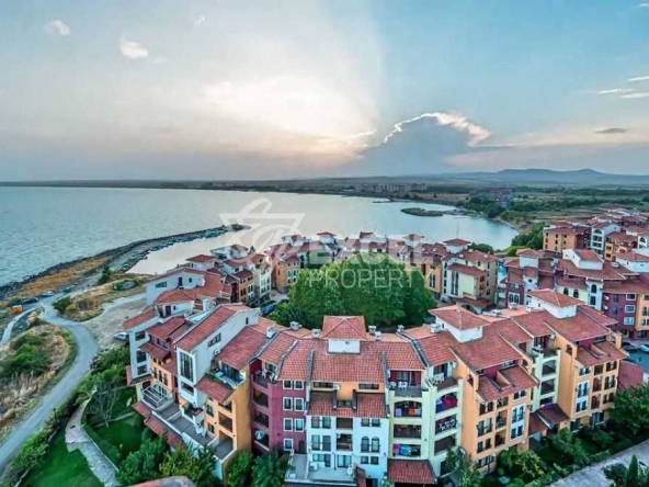 Едностаен апартамент в Ахелой - 65 кв.м за 800 €/кв.м - Снимка #1