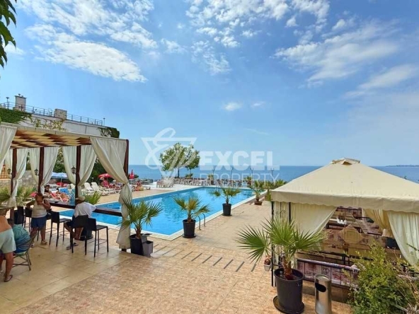 Двустаен апартамент в к.к. Слънчев бряг - 103 кв.м за 619 €/кв.м - Снимка #1