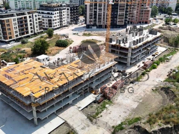 Тристаен апартамент в Пловдив, Христо Смирненски - 97 кв.м за 744 €/кв.м - Снимка #1