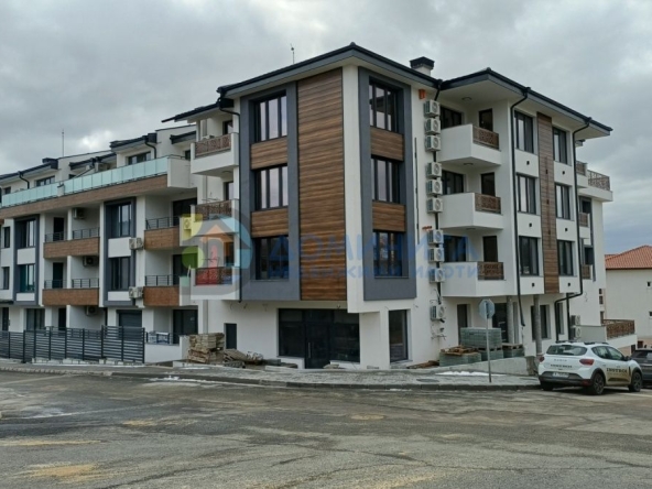 Едностаен апартамент в Царево - 54 кв.м за 612 €/кв.м - Снимка #1