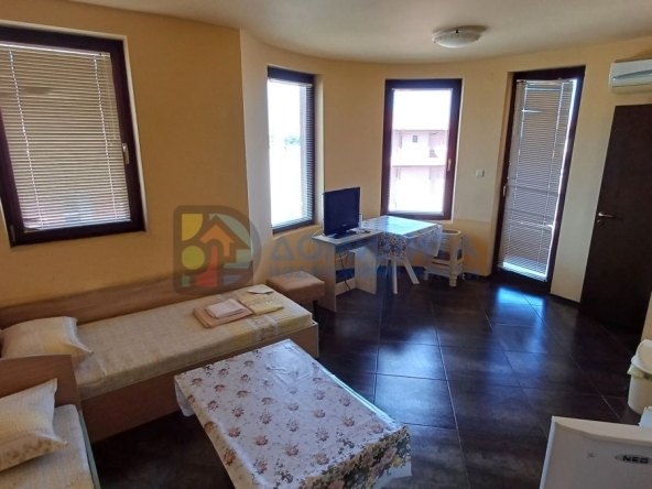 Двустаен апартамент в Царево - 60 кв.м за 672 €/кв.м - Снимка #1