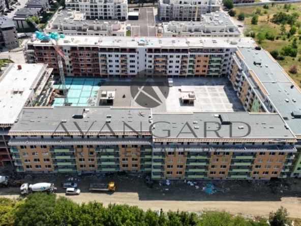 Тристаен апартамент в Пловдив, Кючук Париж - 176 кв.м за 371 €/кв.м - Снимка #1
