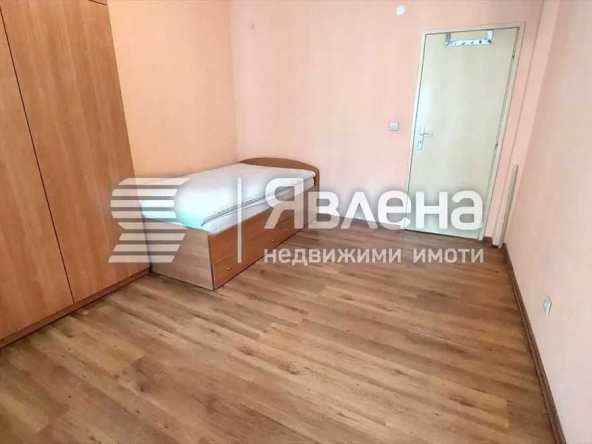 Тристаен апартамент в София, Център - 105 кв.м за 1428 €/кв.м - Снимка #1