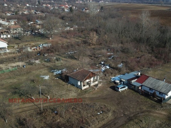 Парцел в Севлиево - 3326 кв.м за 3 €/кв.м - Снимка #1