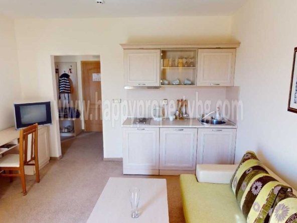 Двустаен апартамент в к.к. Слънчев бряг - 61 кв.м за 1000 €/кв.м - Снимка #1