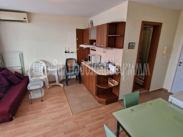 Двустаен апартамент в к.к. Слънчев бряг - 53 кв.м за 1170 €/кв.м - Снимка #1