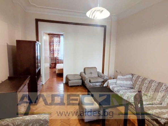 Дава се под наем Двустаен апартамент в София, Център - 53 кв.м за 499 € - Снимка #1