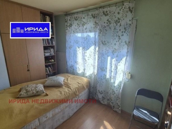 Тристаен апартамент в София, НПЗ Изток - 65 кв.м за 2462 €/кв.м - Снимка #1