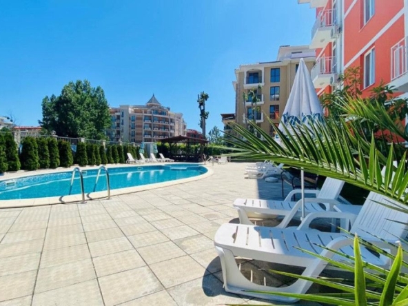 Двустаен апартамент в к.к. Слънчев бряг - 48 кв.м за 1219 €/кв.м - Снимка #1