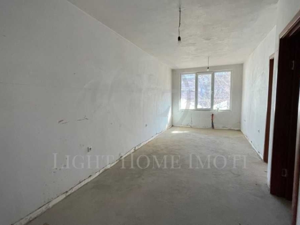 Двустаен апартамент в Пловдив, Кършияка - 60 кв.м за 3384 €/кв.м - Снимка #1