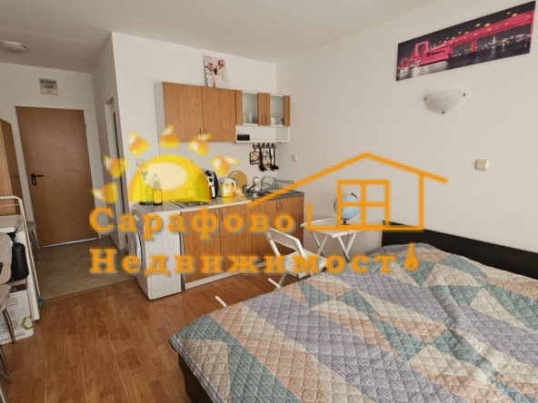 Дава се под наем Едностаен апартамент в Бургас, Сарафово - 37 кв.м за 229.5 € - Снимка #1