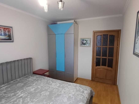 Дава се под наем Двустаен апартамент в София, Център - 55 кв.м за 350 € - Снимка #1