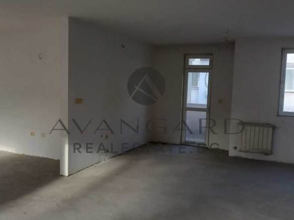 Тристаен апартамент в Пловдив, Кършияка - 124 кв.м за 1810 €/кв.м - Снимка #1