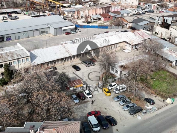 Промишлена сграда в Пловдив, Кючук Париж - 3783 кв.м за 262 €/кв.м - Снимка #1