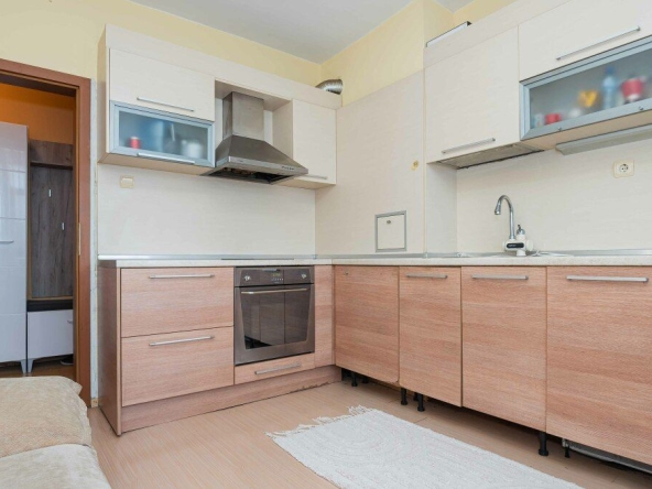 Тристаен апартамент в Бургас, Братя Миладинови - 86 кв.м за 2675 €/кв.м - Снимка #1