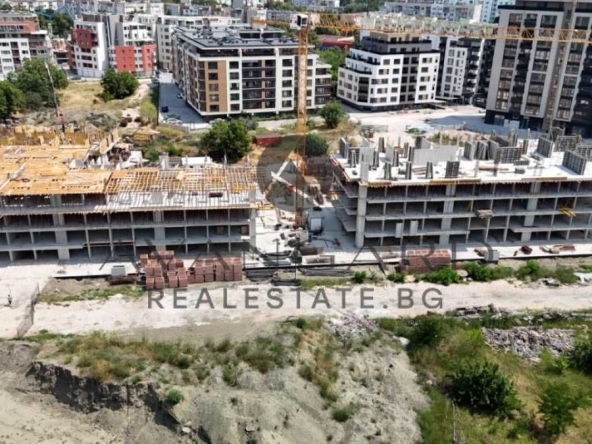 Двустаен апартамент в Пловдив, Христо Смирненски - 72 кв.м за 1468 €/кв.м - Снимка #1