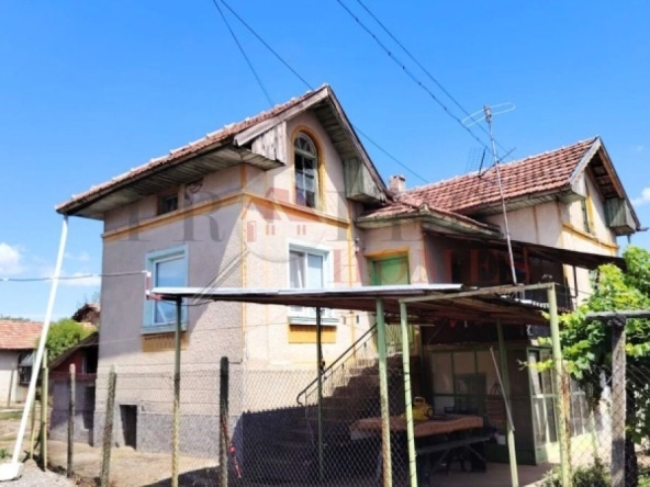 Къща в с. Долна Липница, Област Велико Търново - 50 кв.м за 500 €/кв.м - Снимка #1