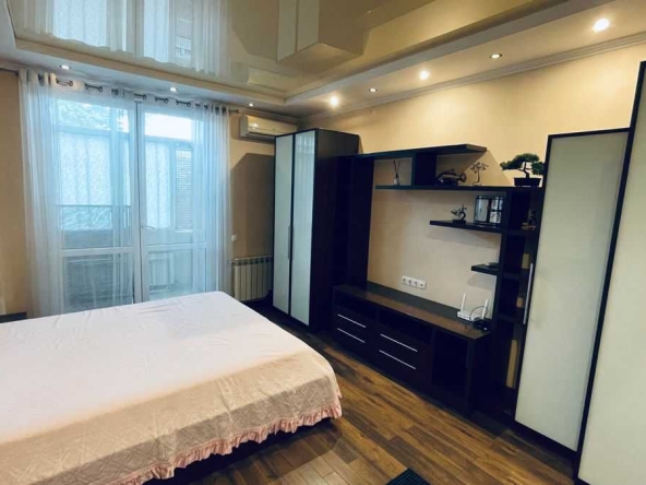 Дава се под наем Едностаен апартамент в София, Център - 47 кв.м за 375 € - Снимка #1