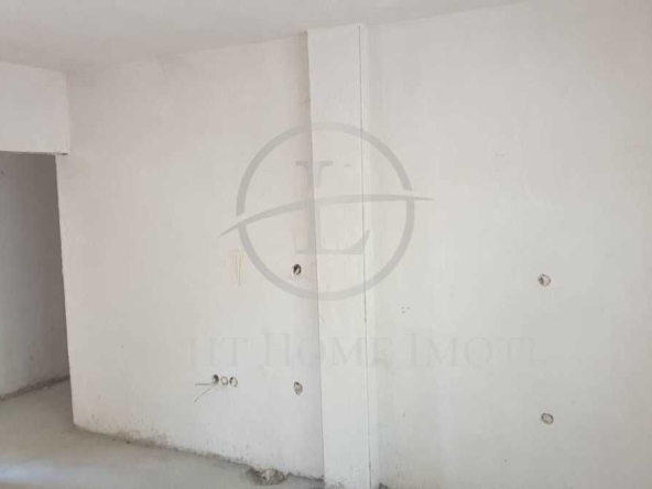 Тристаен апартамент в Пловдив, Каменица 2 - 61 кв.м за 2208 €/кв.м - Снимка #1