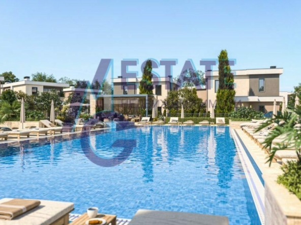 Къща в Поморие - 175 кв.м за 1826 €/кв.м - Снимка #1