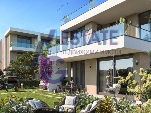 Къща в Бургас, Сарафово - 319 кв.м за 875 €/кв.м - Снимка #1