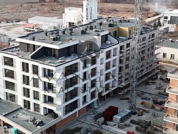 Двустаен апартамент в Пловдив, Кършияка - 72 кв.м за 1339 €/кв.м - Снимка #1