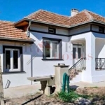 Дава се под наем Къща в с. Бутово, Област Велико Търново - 100 кв.м за 510 € - Снимка #1