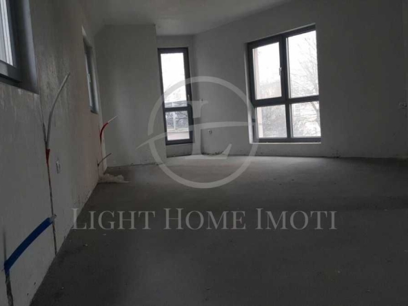 Тристаен апартамент в Пловдив, Кършияка - 134 кв.м за 1039 €/кв.м - Снимка #1