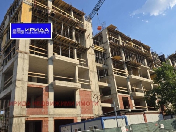 Тристаен апартамент в София, Младост 4 - 157 кв.м за 994 €/кв.м - Снимка #1