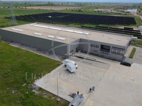 Промишлена сграда в с. Стряма, Област Пловдив - 3300 кв.м за 673 €/кв.м - Снимка #1