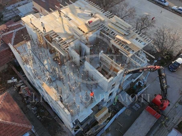 Двустаен апартамент в Пловдив, Кючук Париж - 75 кв.м за 1423 €/кв.м - Снимка #1