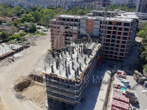 Едностаен апартамент в Пловдив, Тракия - 54 кв.м за 1156 €/кв.м - Снимка #1