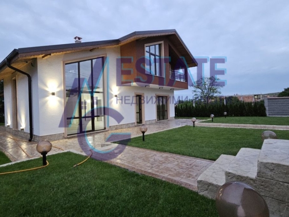 Къща в с. Тънково, Област Бургас - 164 кв.м за 1433 €/кв.м - Снимка #1