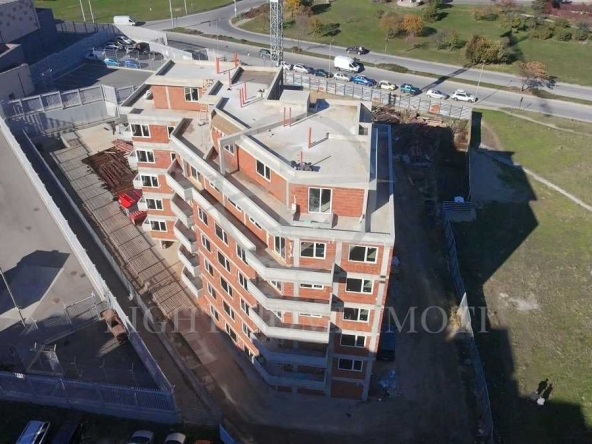 Двустаен апартамент в Пловдив, Тракия - 68 кв.м за 1142 €/кв.м - Снимка #1