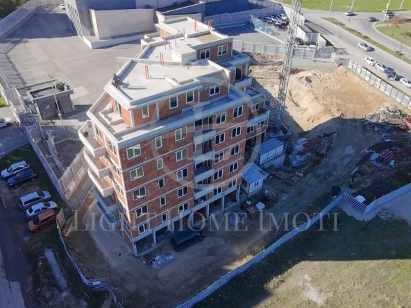 Четиристаен апартамент в Пловдив, Тракия - 139 кв.м за 1154 €/кв.м - Снимка #1