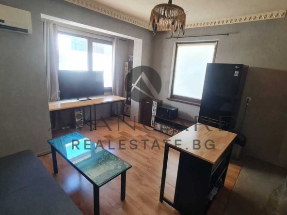 Къща в Пловдив, Център - 308 кв.м за 1822 €/кв.м - Снимка #1