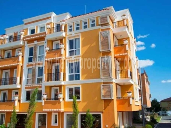 Тристаен апартамент в с. Равда, Област Бургас - 72 кв.м за 1431 €/кв.м - Снимка #1