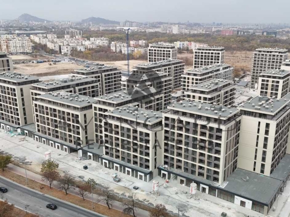 Тристаен апартамент в Пловдив, Тракия - 99 кв.м за 1391 €/кв.м - Снимка #1