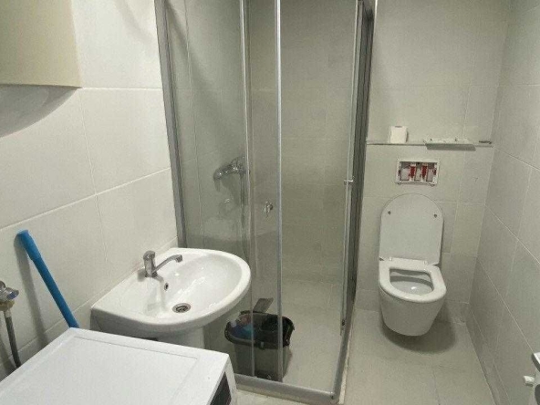 Дава се под наем Двустаен апартамент в Бургас, Славейков - 68 кв.м за 234.6 € - Снимка #1