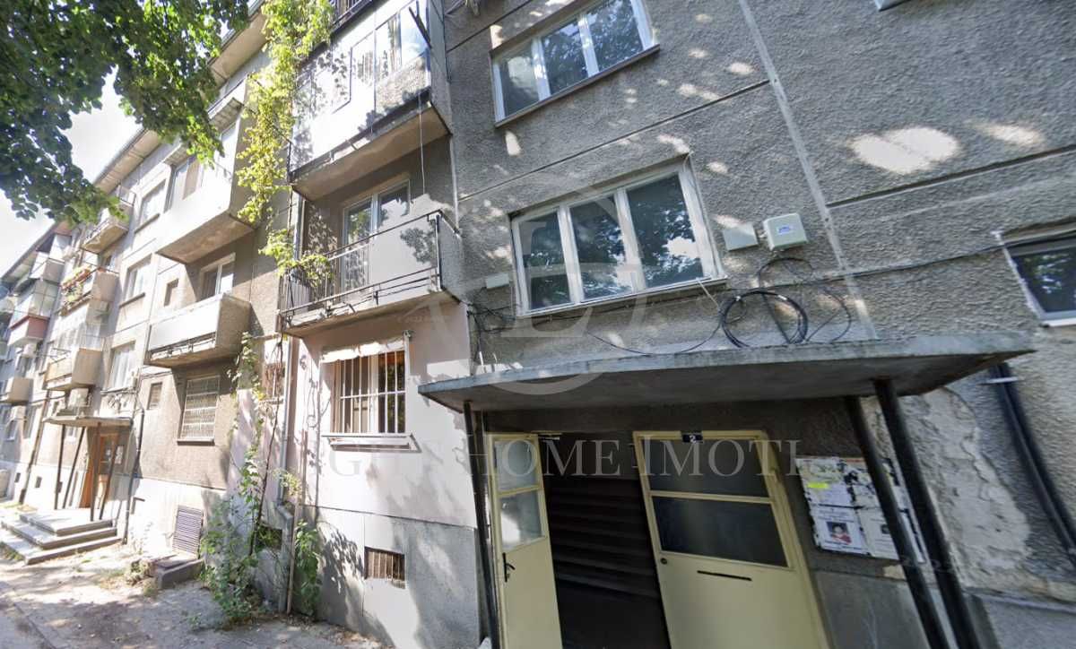 Двустаен апартамент в Пловдив, Кючук Париж - 63 кв.м за 1215 €/кв.м - Снимка #1