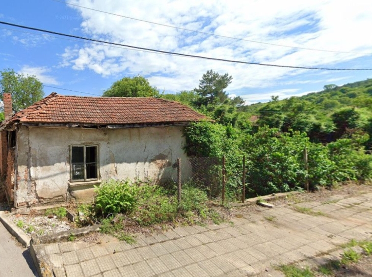 Къща в с. Светля, Област Перник - 90 кв.м за 131 €/кв.м - Снимка #1