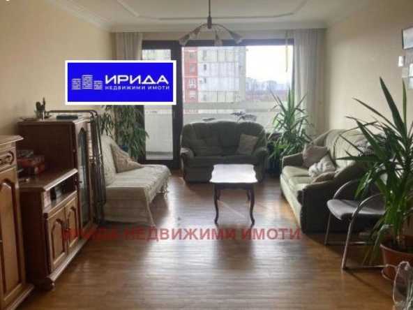 Тристаен апартамент в София, Лагера - 118 кв.м за 2111 €/кв.м - Снимка #1