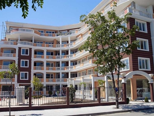 Едностаен апартамент в к.к. Слънчев бряг - 38 кв.м за 1079 €/кв.м - Снимка #1