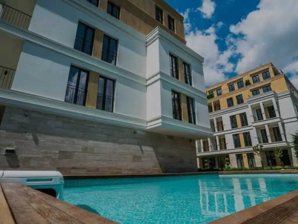 Дава се под наем Двустаен апартамент в Варна, Бриз - 79 кв.м за 650 € - Снимка #1